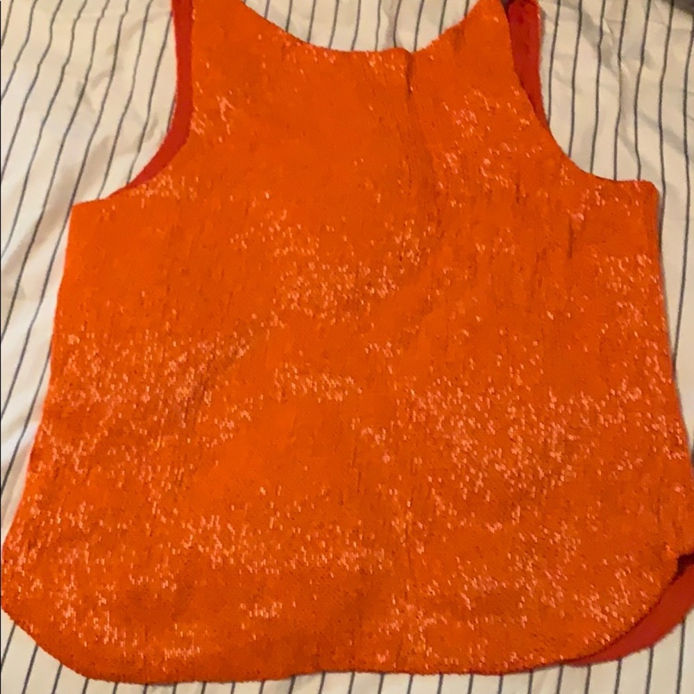 Tops - Picture 4 of 4